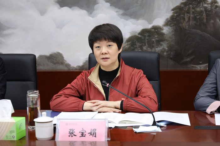 坚持万象城手机版下载限时优惠优先发展