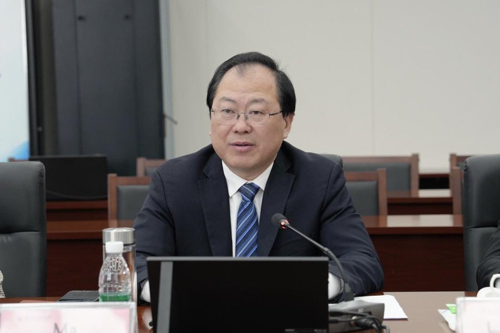 扬州市政府外事办公室美大处副处长缪经